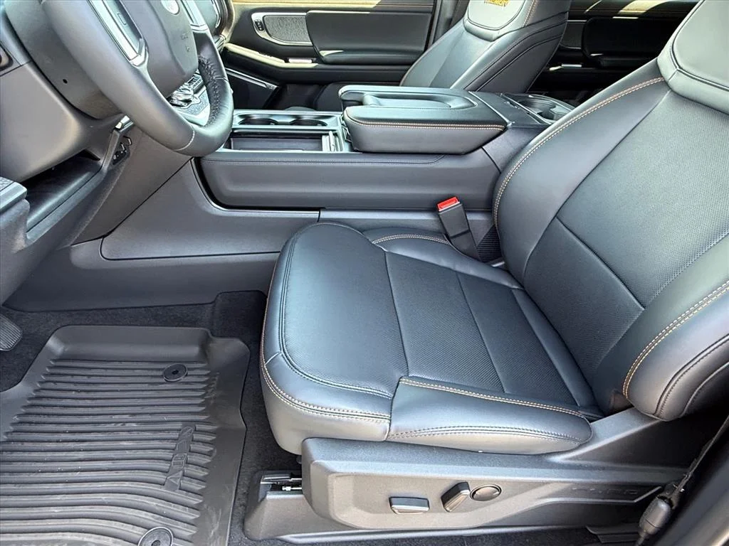 New 2027 Dark Matter Gray Metallic Ford Tremor® image 8