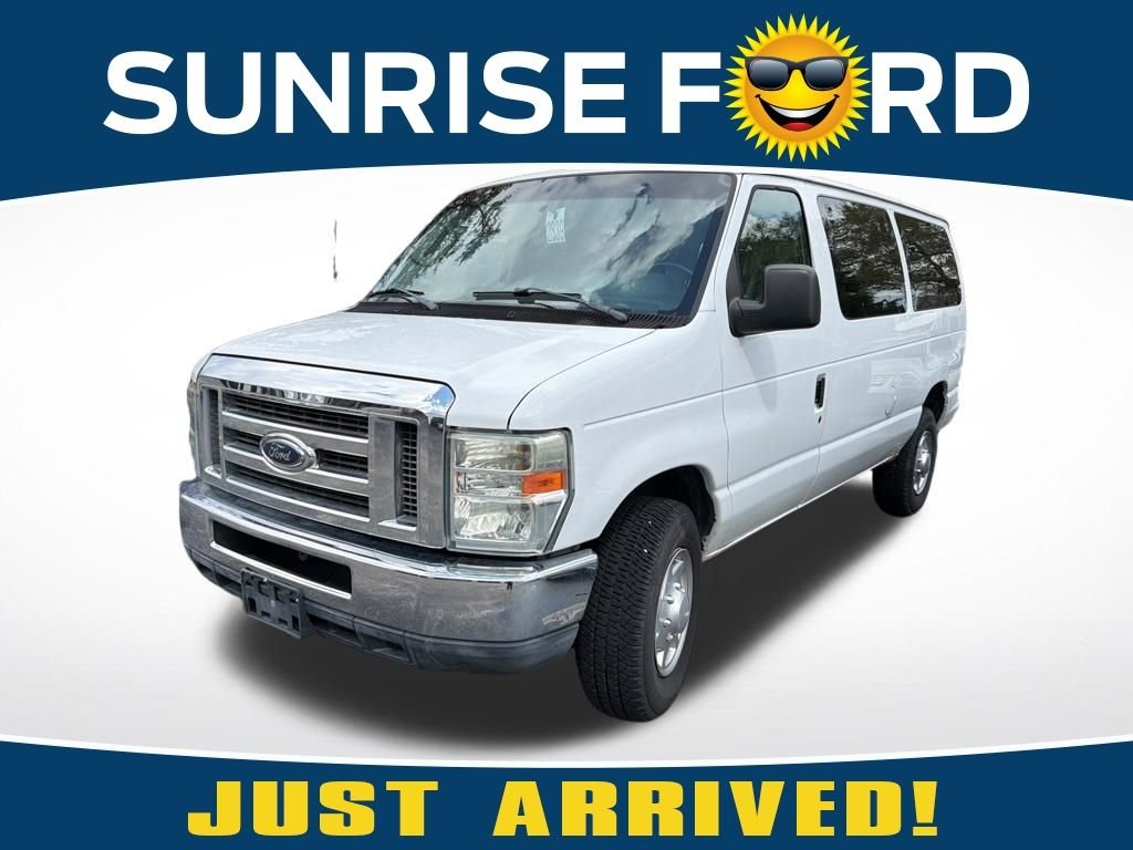 2011 Ford E-Series Econoline Wagon XL