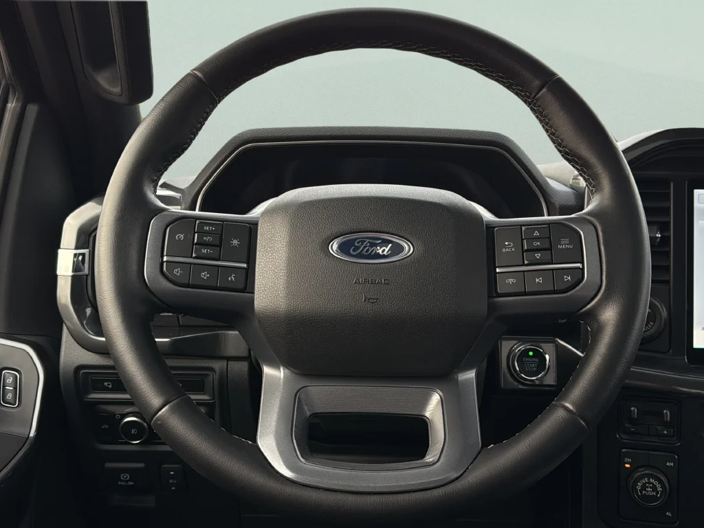 Used 2023 Gray Metallic Ford XLT image 31
