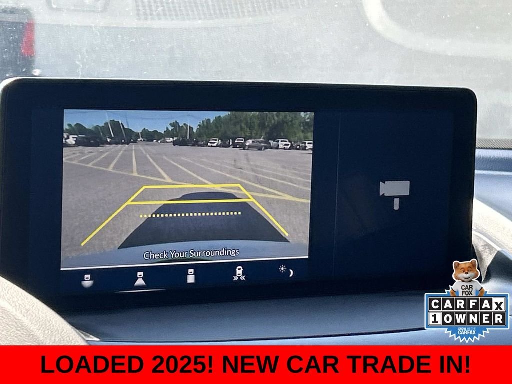 Used 2025  Acura Base image 32