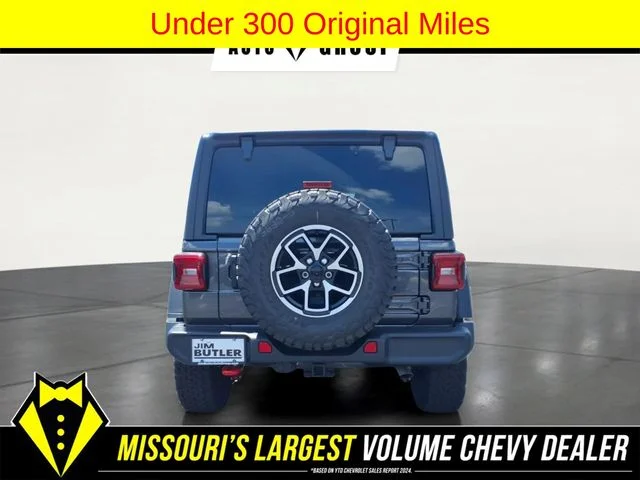 Certified Used 2024 Gray Jeep Rubicon image 21