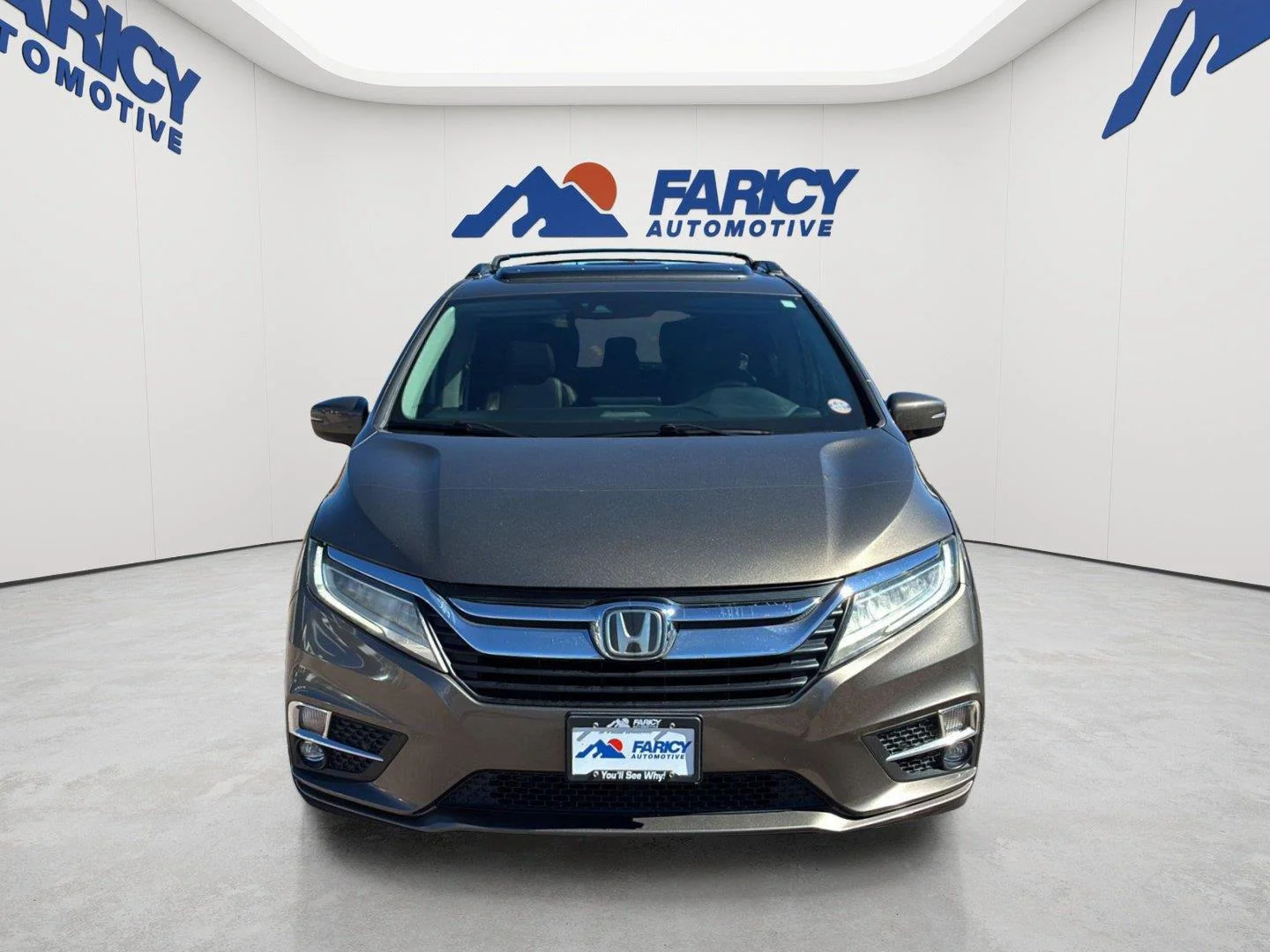 Used 2018 Pacific Pewter Metallic Honda Elite image 2