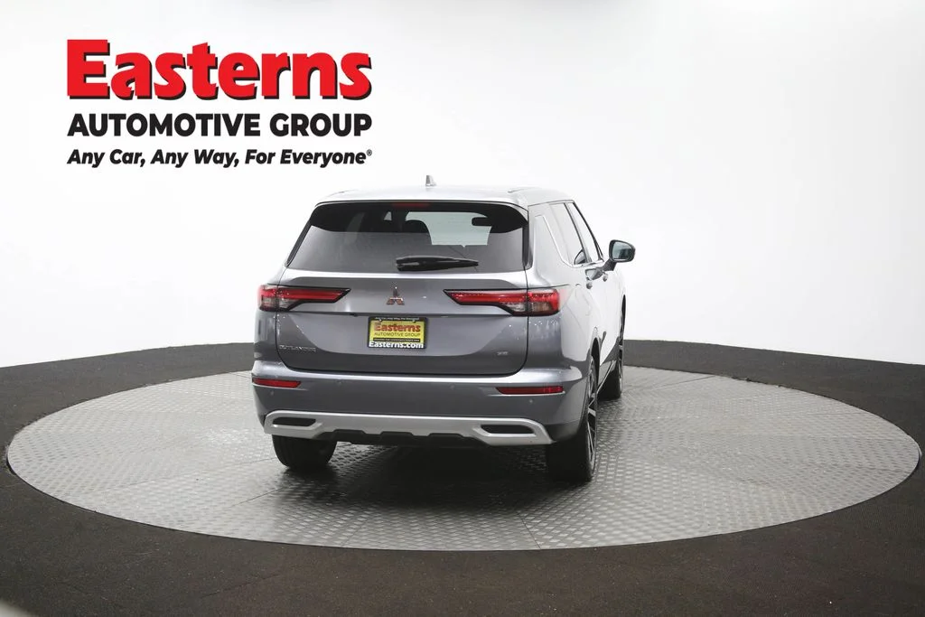 Used 2024 Gray Mitsubishi SE image 37