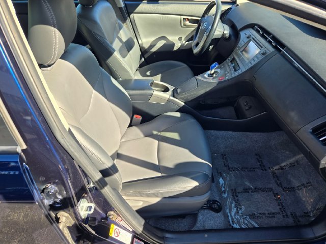 Used 2015 Blue Toyota Four image 5