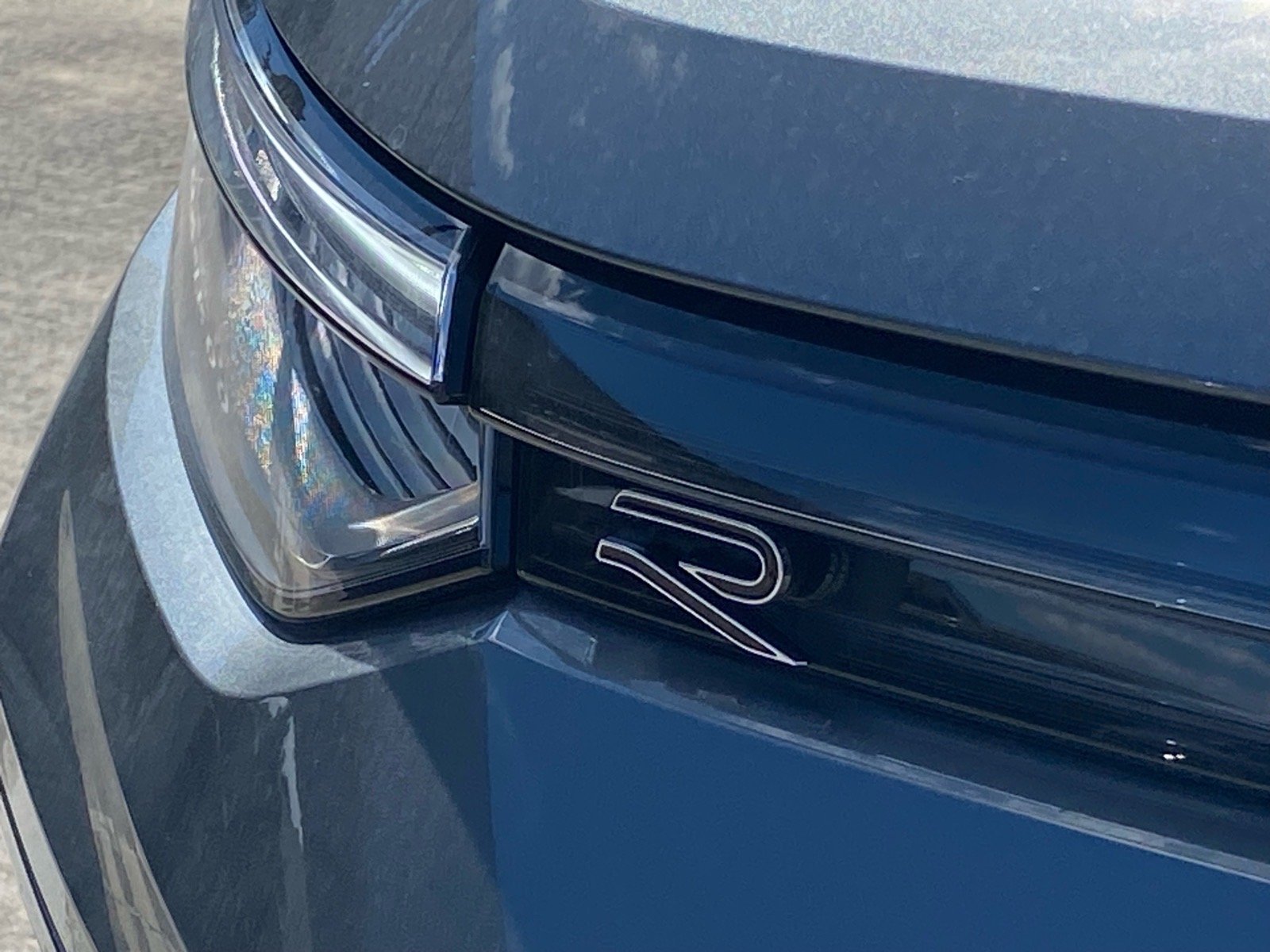 New 2026 Gray Volkswagen SE R-Line Black image 3