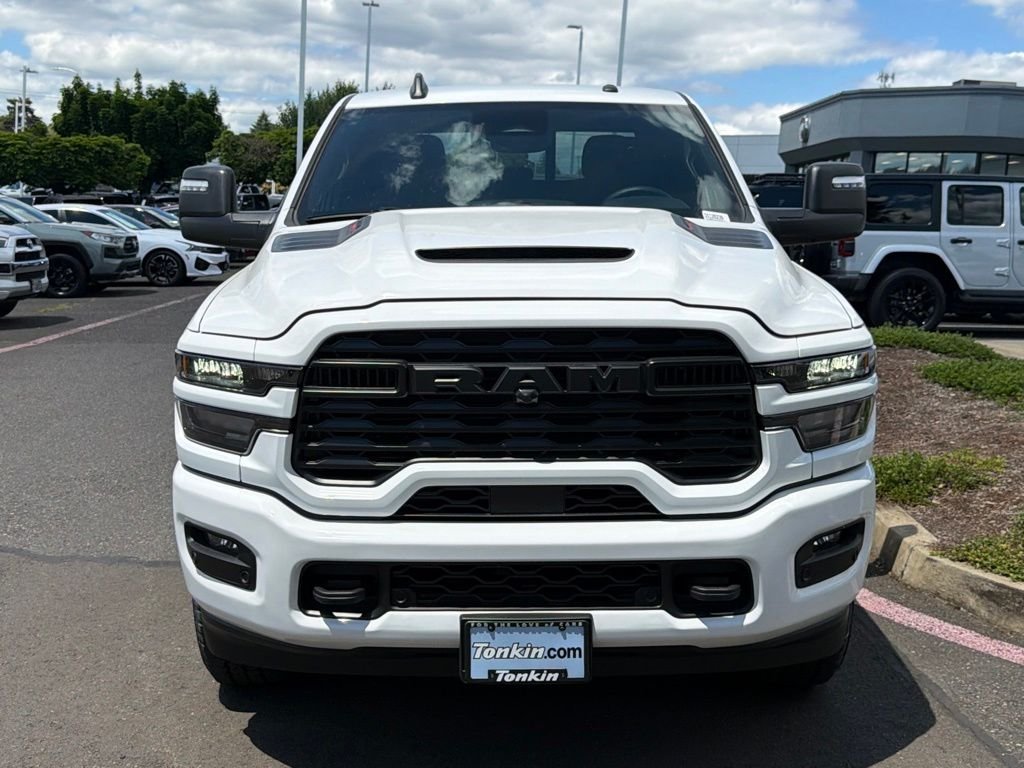 New 2026 Bright White Clear-Coat Exterior Paint RAM Tradesman image 3