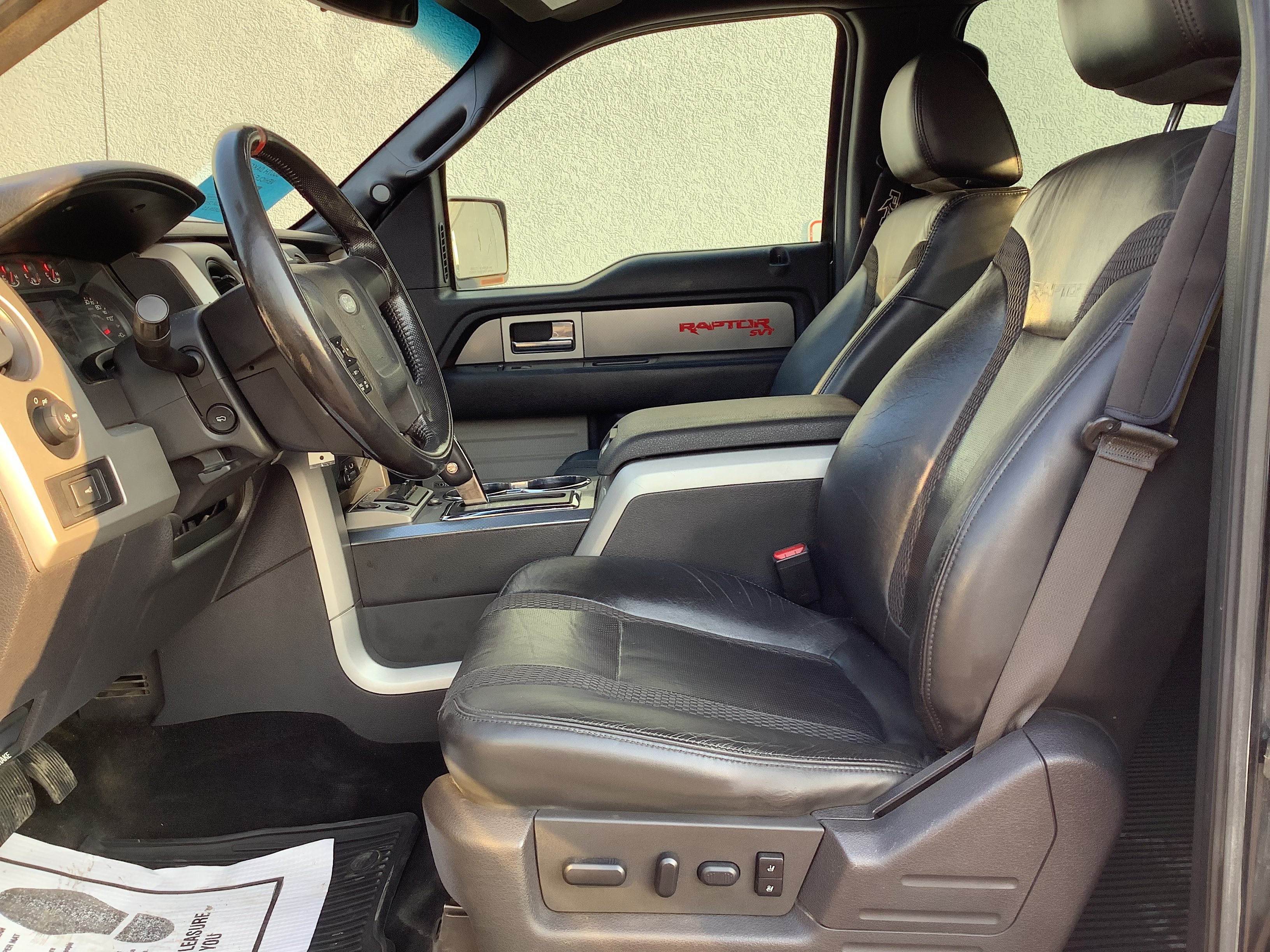 2011 Ford F-150 photo 10