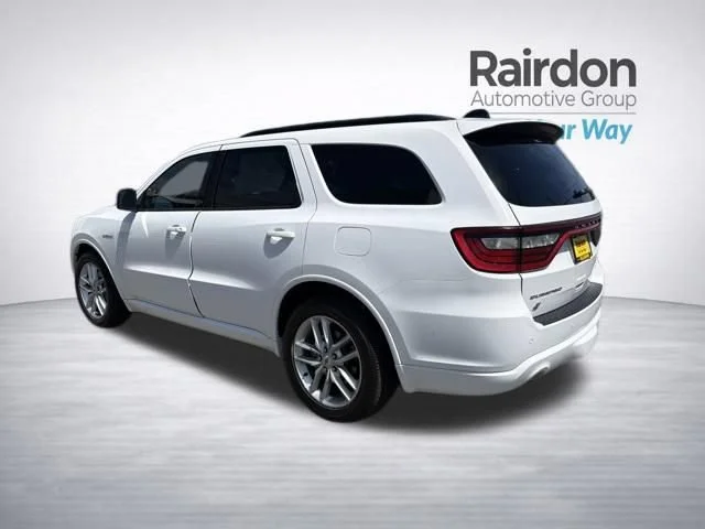 Used 2025 White Knuckle Clearcoat Dodge R/T Plus image 5