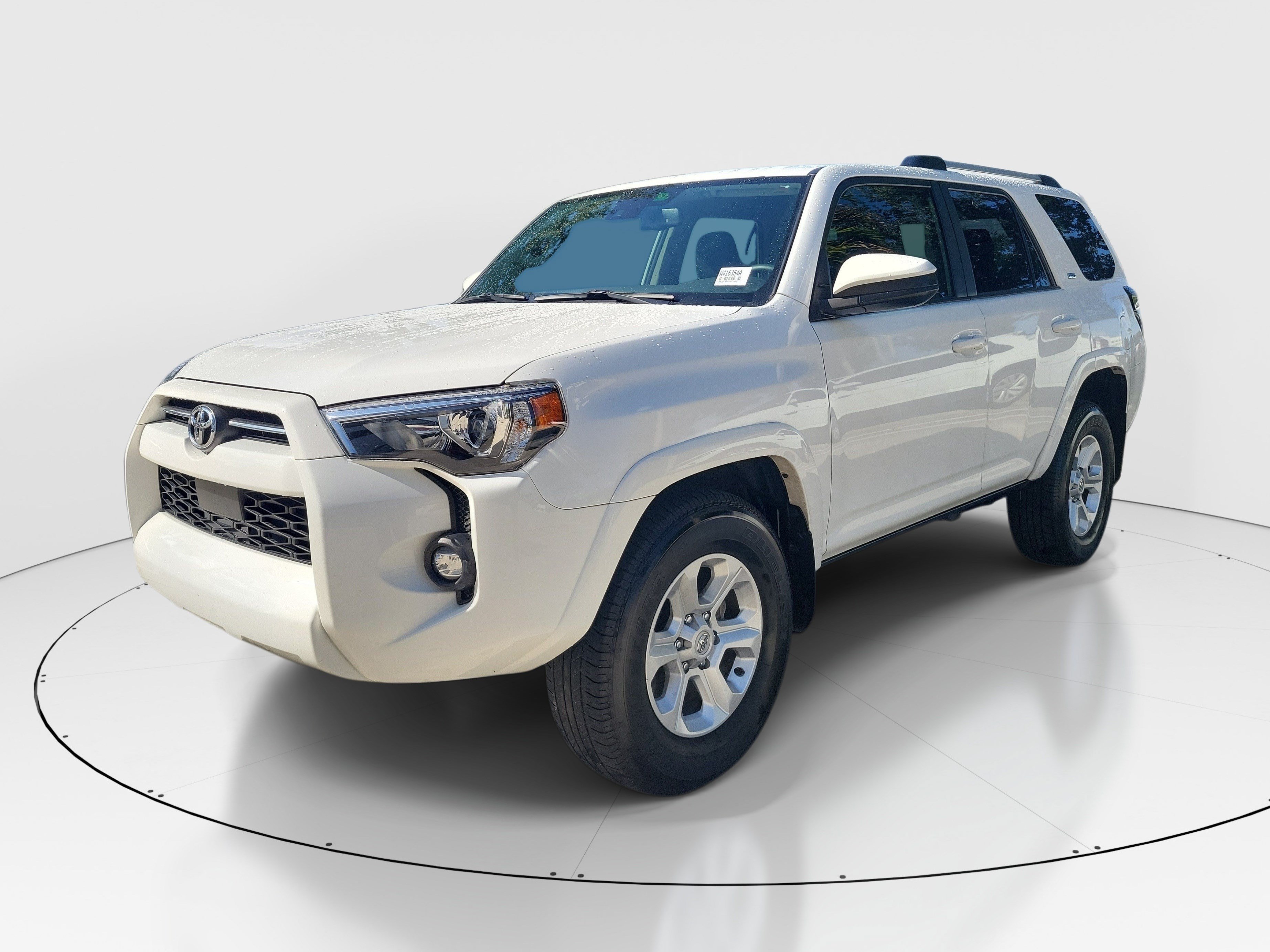 Used 2024 Ice Toyota SR5 image 3
