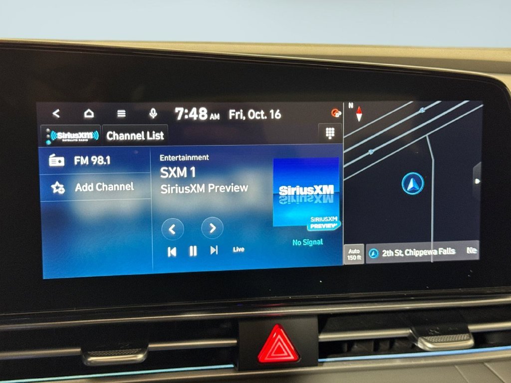 Used 2025 Gray Hyundai SEL Convenience image 21