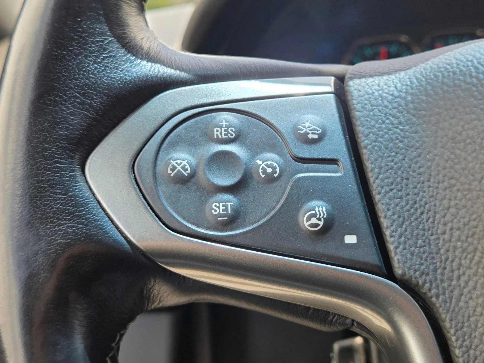 Used 2019 Black Chevrolet LT image 27