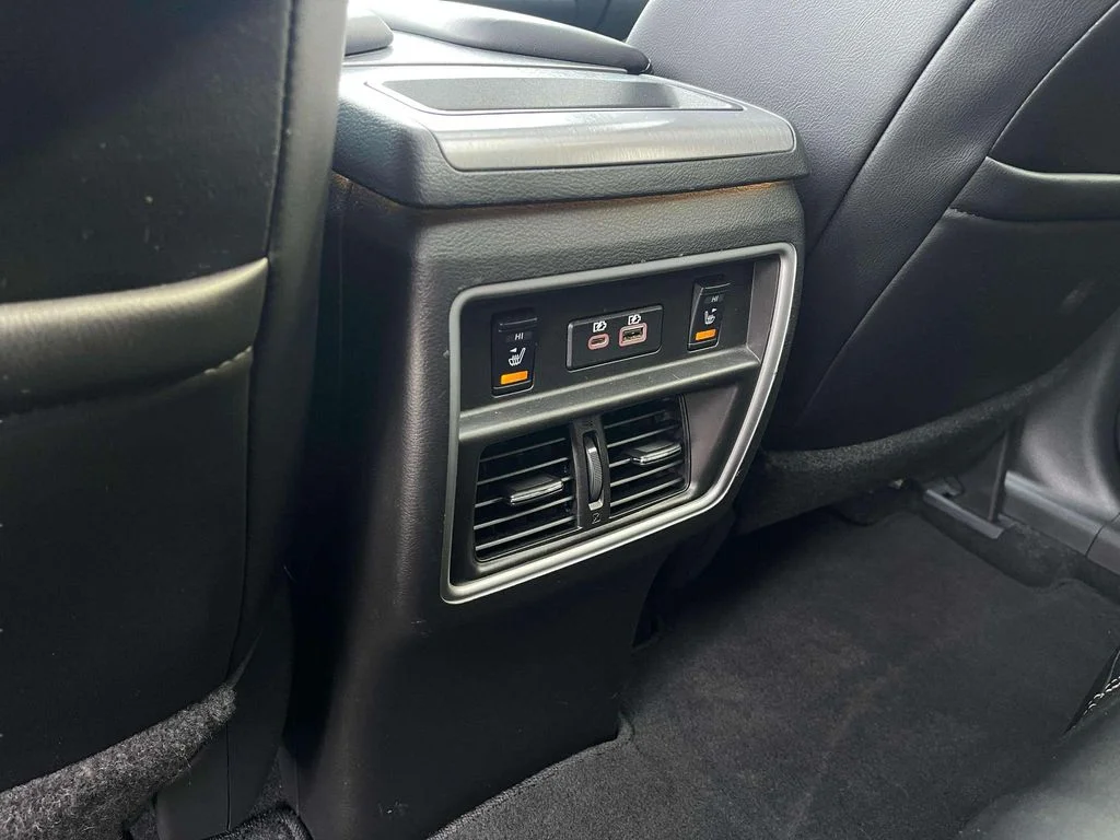 Used 2021 Magnetic Black Pearl Nissan SL image 27
