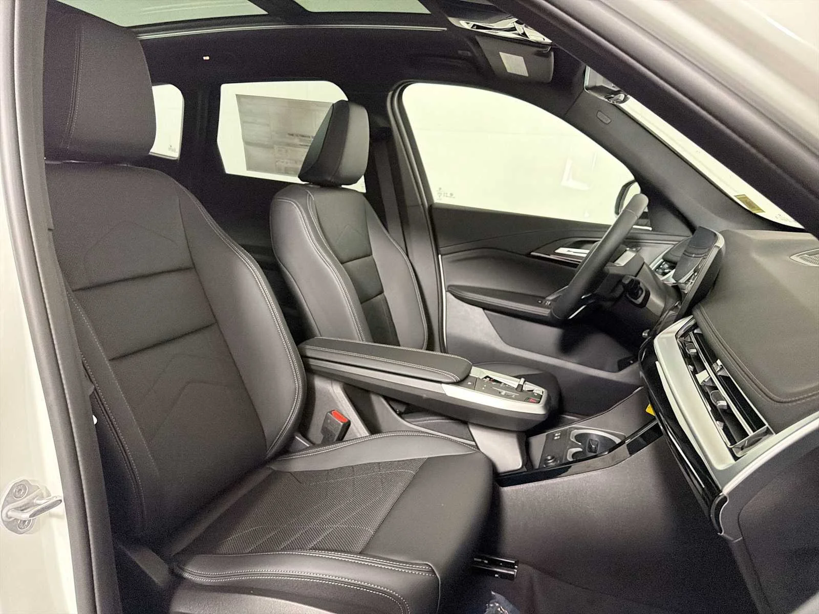 New 2026 Alpine White BMW xDrive28i image 22