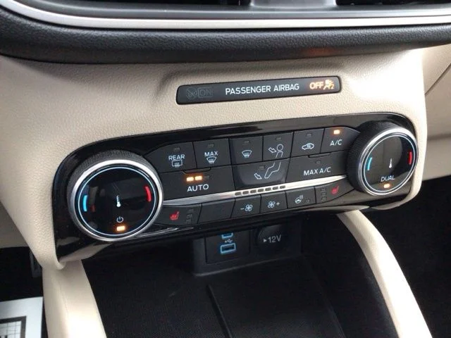 Certified Used 2022 Stone Blue Metallic Ford SEL image 16