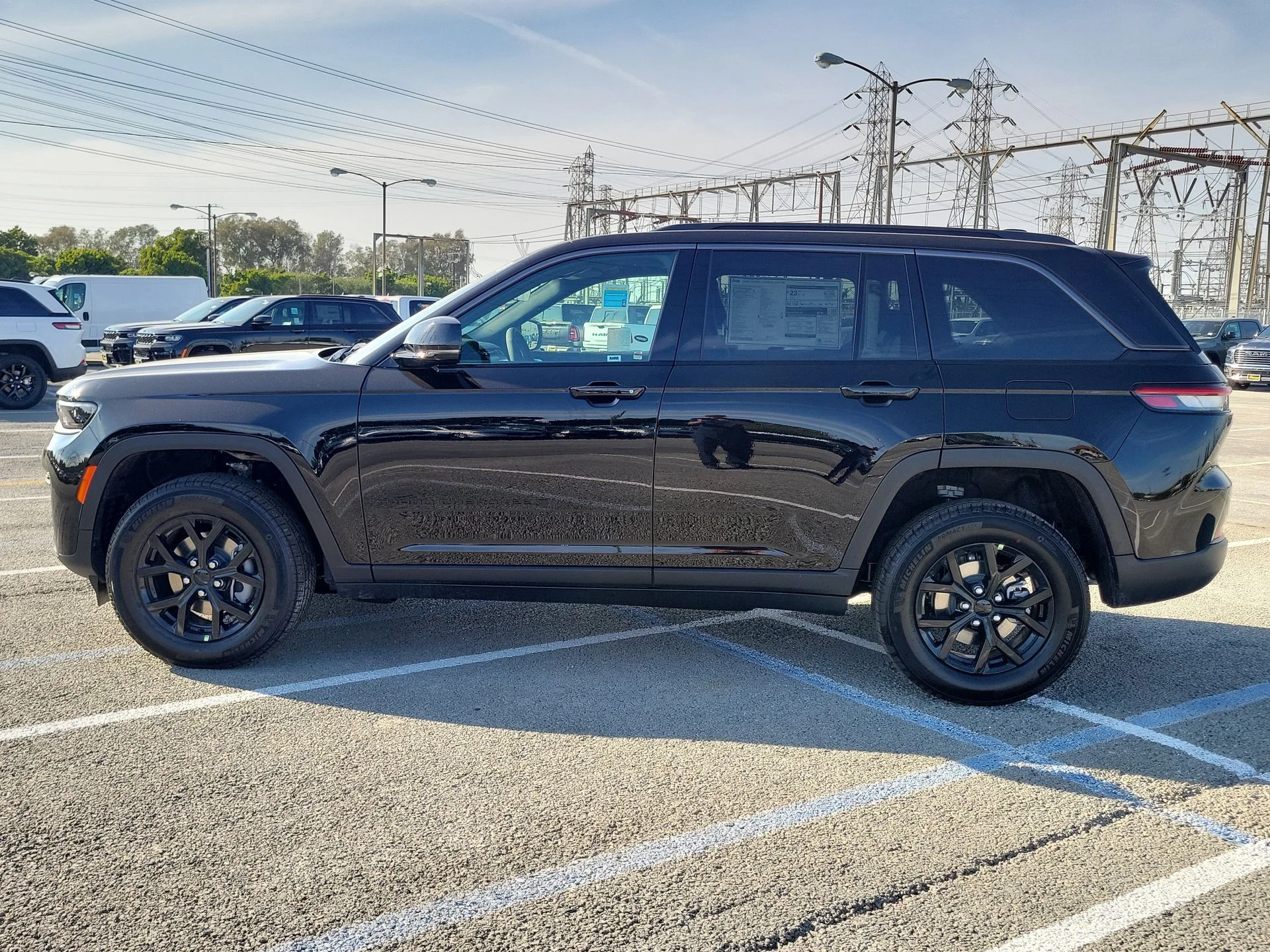 New 2026 Black Jeep Altitude image 24