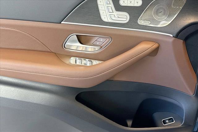 New 2026 Selenite Grey Metallic Mercedes-Benz GLE 450 image 46