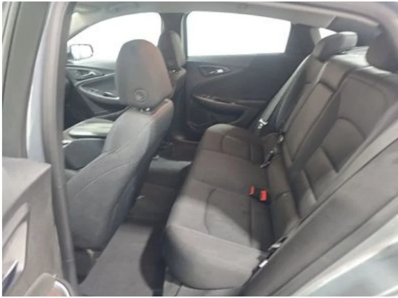 Used 2024 Sterling Grey Metallic Chevrolet LT (1LT) image 9