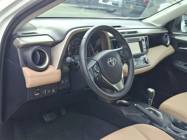 Used 2013 White Toyota Limited image 16