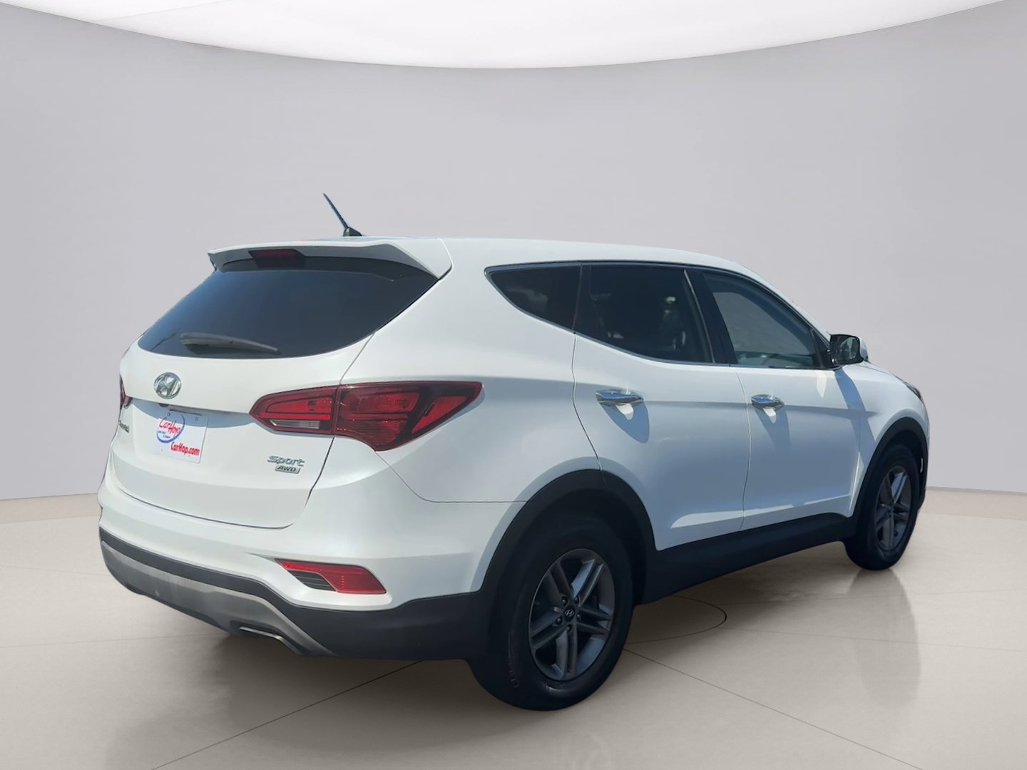 Used 2018 White Hyundai SPORT image 5