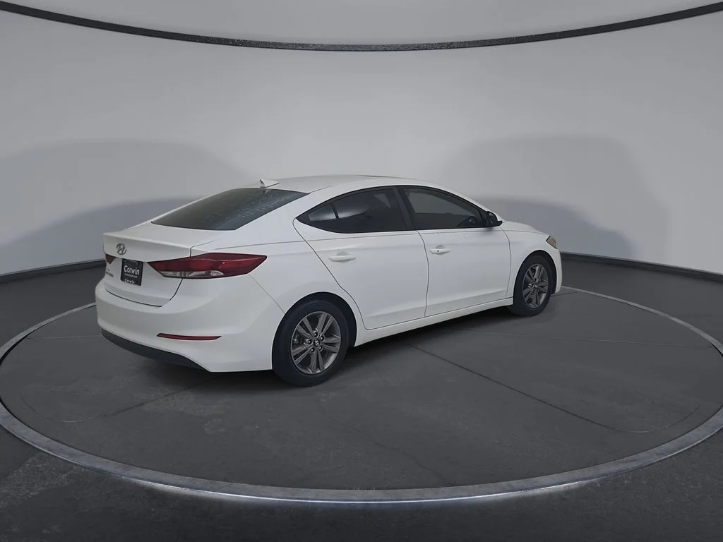 Used 2018 White Hyundai Value Edition image 18