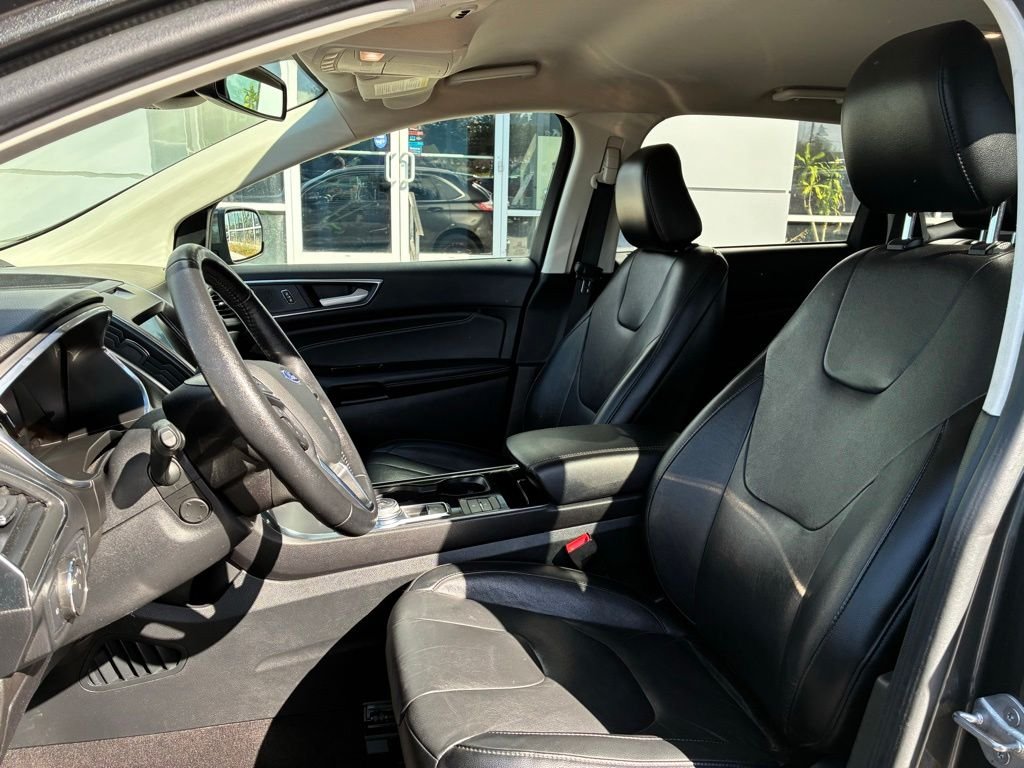 Used 2020 Gray Ford Titanium image 12