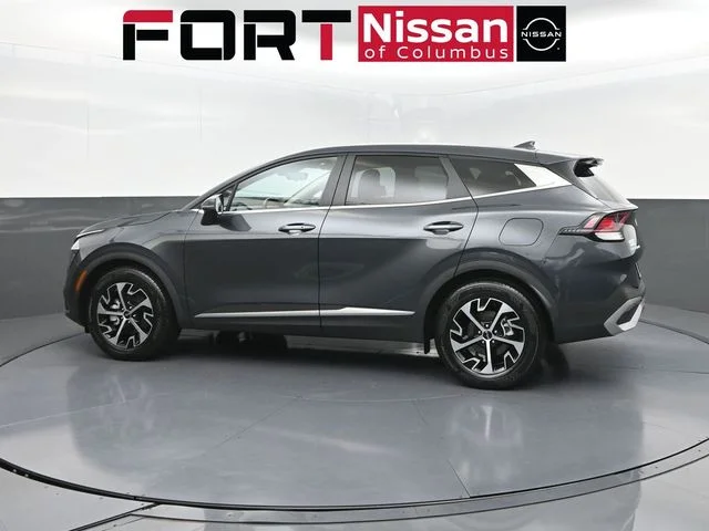2023 Kia Sportage EX - Photo 4