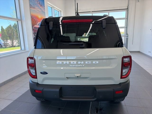 Used 2025 Beige Ford Outer Banks image 5