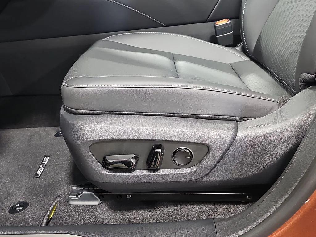 New 2026 Copper Crest Lexus PREMIUM image 28