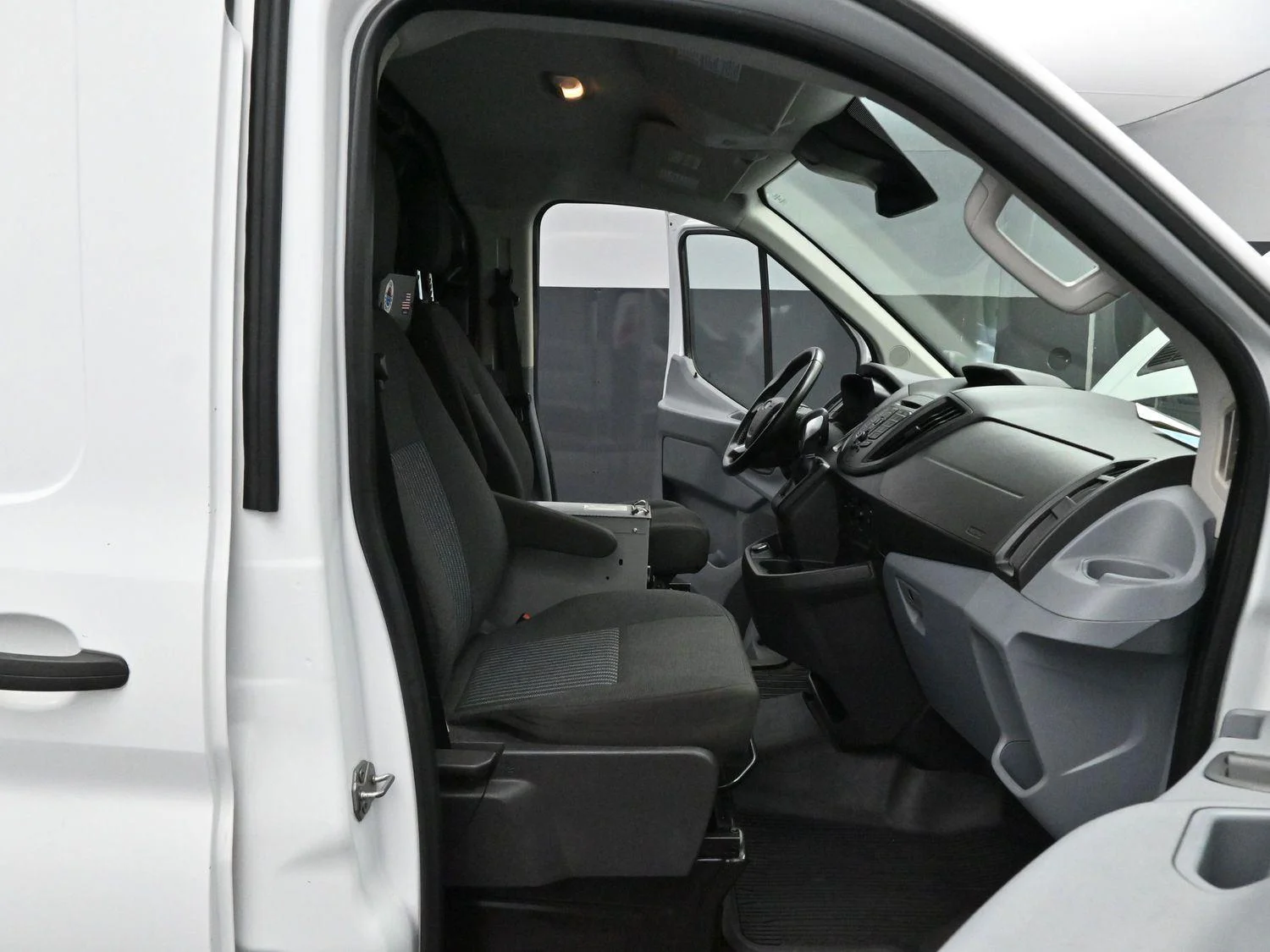 Used 2019  Ford 250 image 29