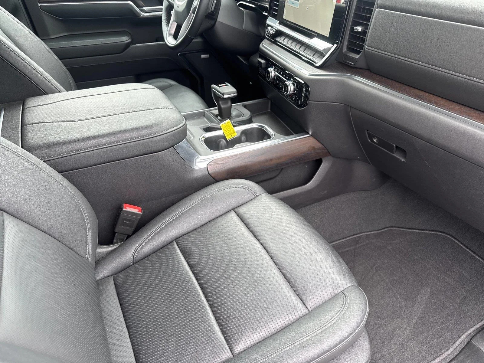 Used 2024 Summit White GMC SLT image 35