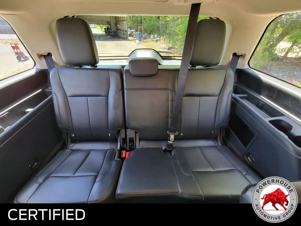 Used 2023 Silver Ford XLT image 18