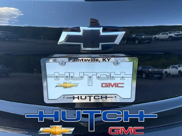 Used 2024 Mosaic Black Metallic Chevrolet RS image 15