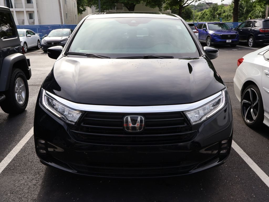 Used 2023 Black Honda Touring image 2