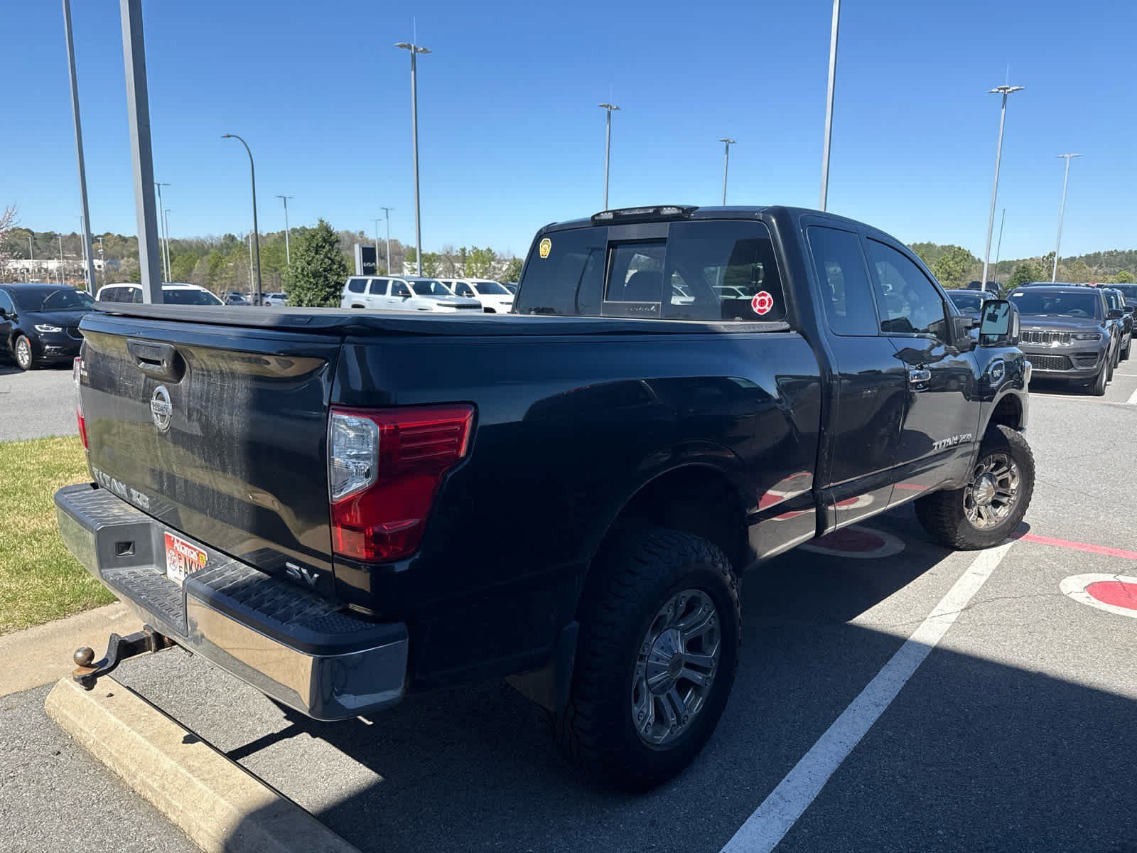 Used 2017 Nissan Titan XD SV with VIN 1N6AA1C98HN568056 for sale in Little Rock