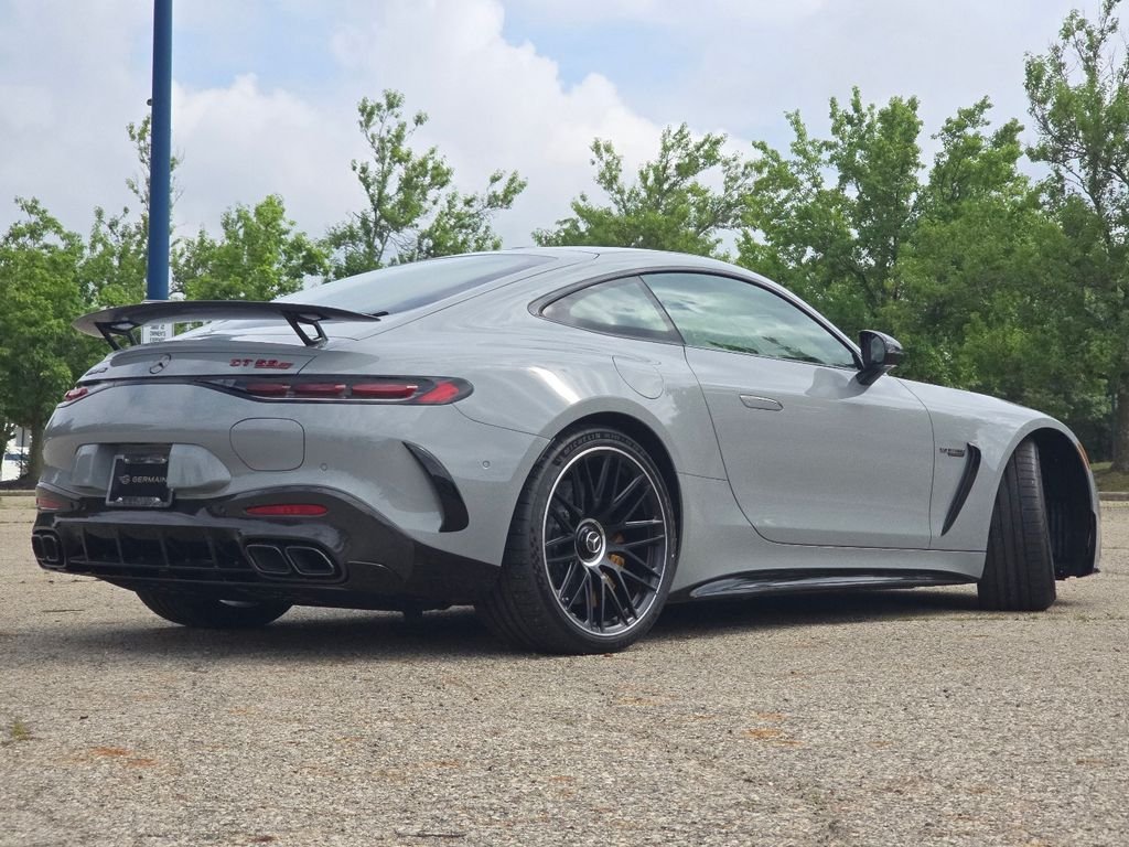 New 2026 MANUFAKTUR Alpine Grey Mercedes-Benz S E Performance image 17