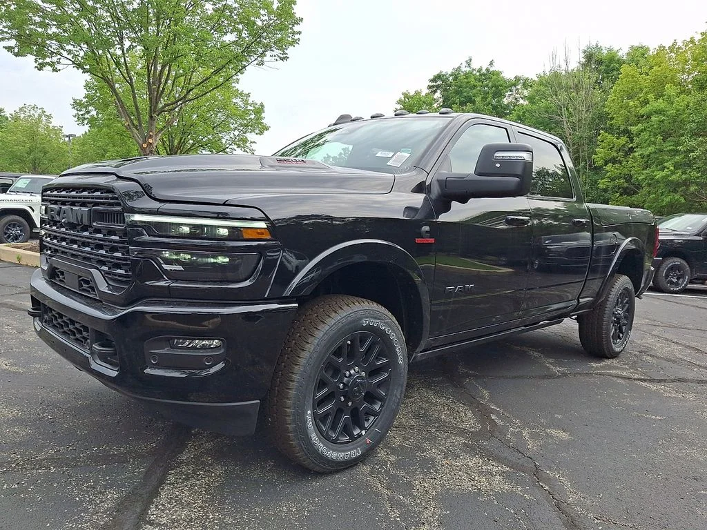 New 2026 Diamond Black Crystal Pearl-Coat Exterior Paint RAM Limited image 2
