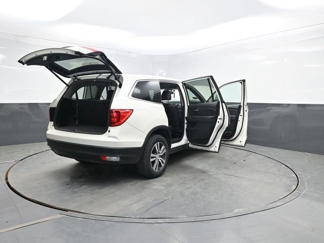 Used 2017 White Honda EX-L image 43