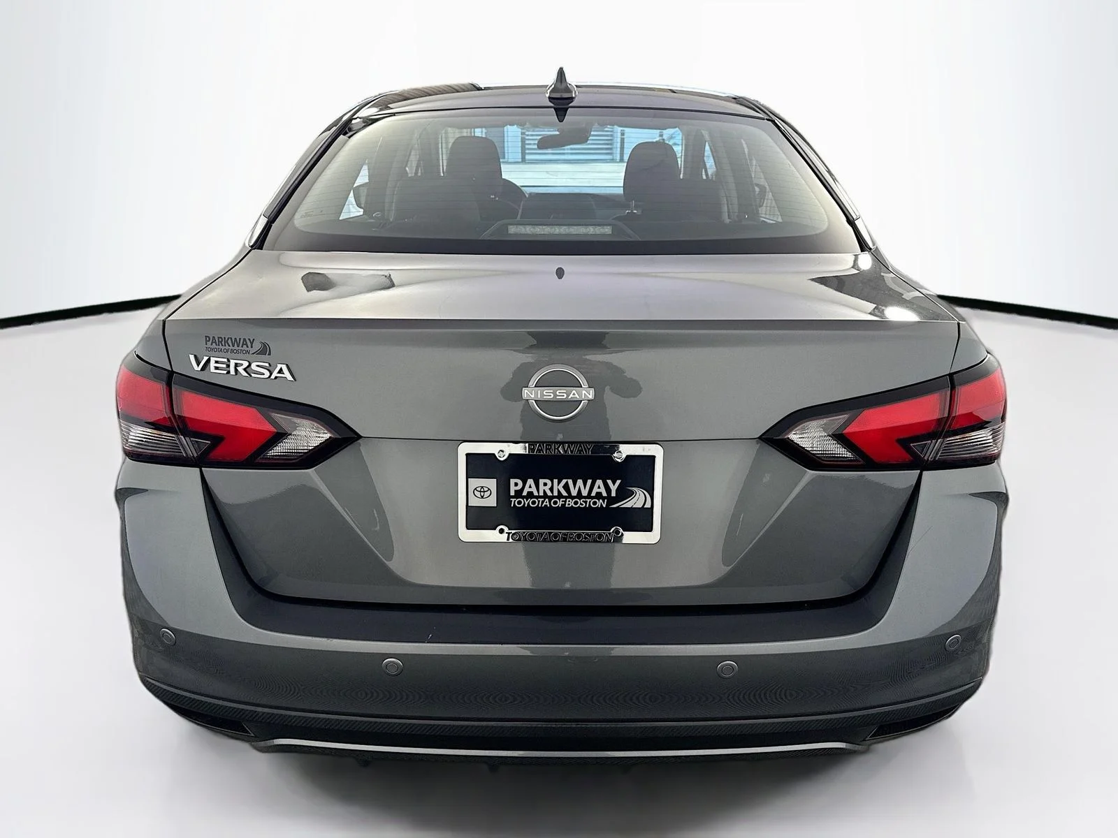 2025 Nissan Versa Sedan SV - Photo 19