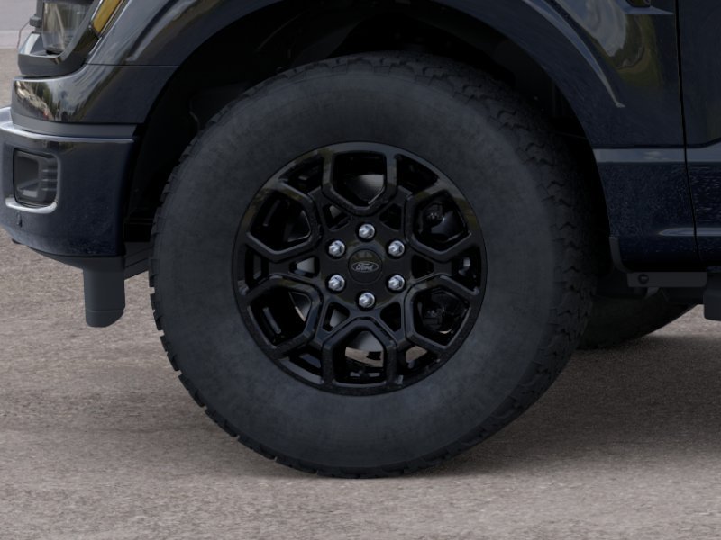 New 2026 Agate Black Metallic Ford XLT image 19