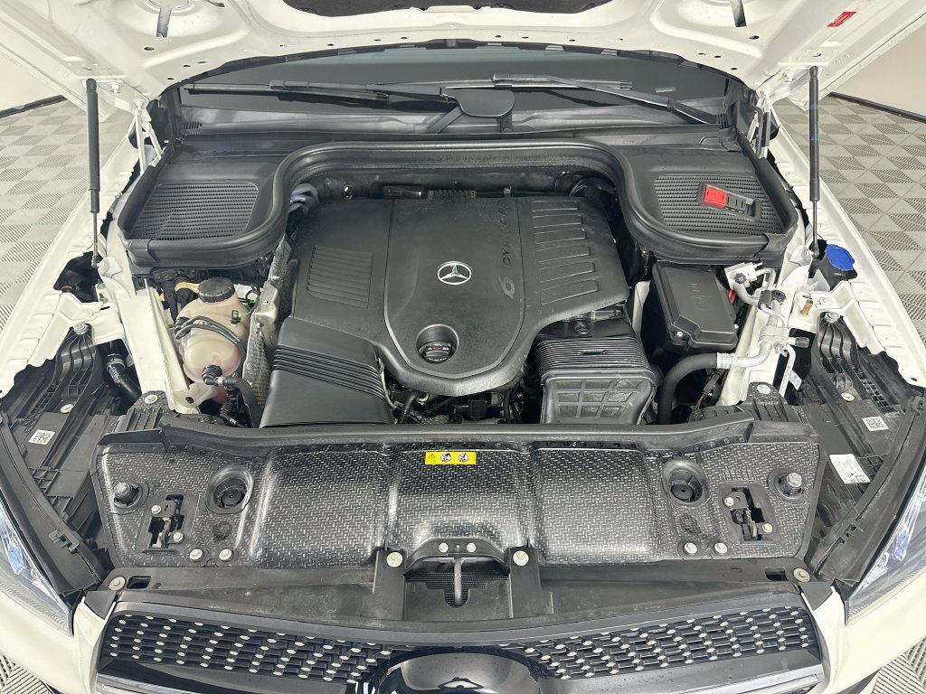 Certified Used 2023  Mercedes-Benz GLE 450 image 31