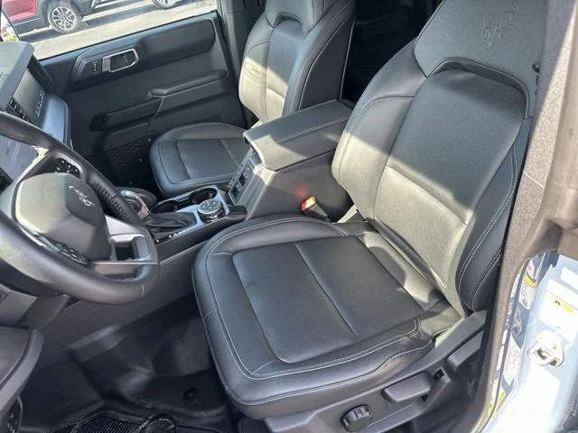 New 2025 Azure Gray Metallic Tri-Coat Ford Badlands® image 14