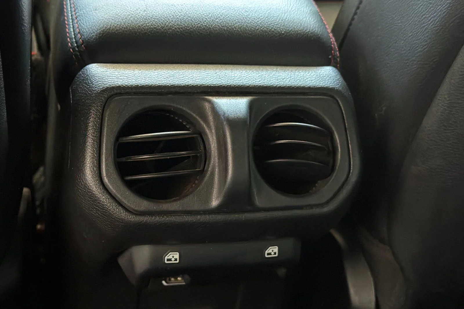 Used 2021 Black Jeep Unlimited Rubicon image 13