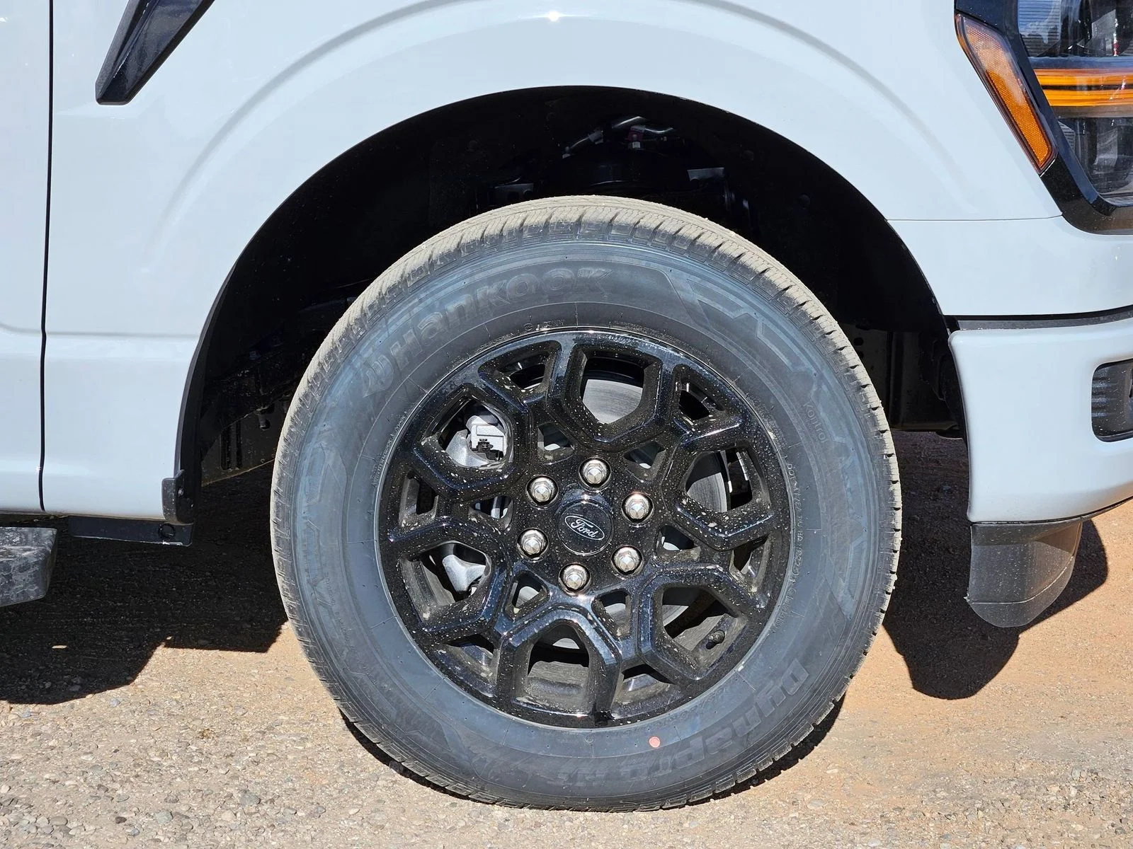 New 2026 Avalanche Ford XLT image 10