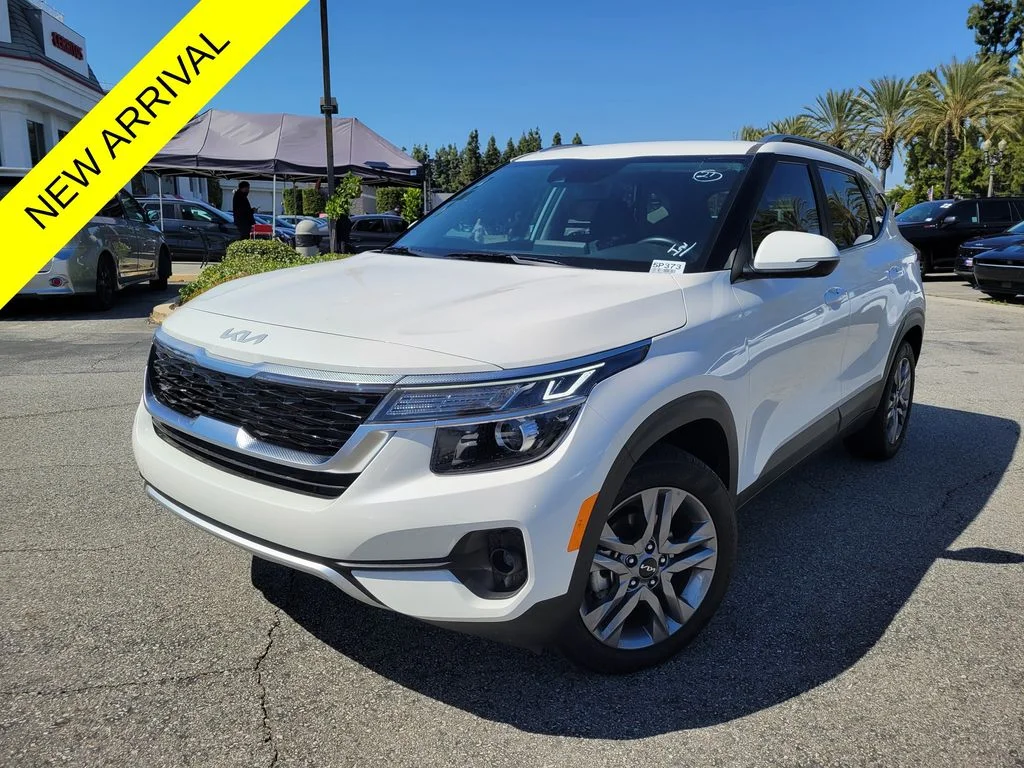 2023 Kia Seltos 2.0 S FWD's photo