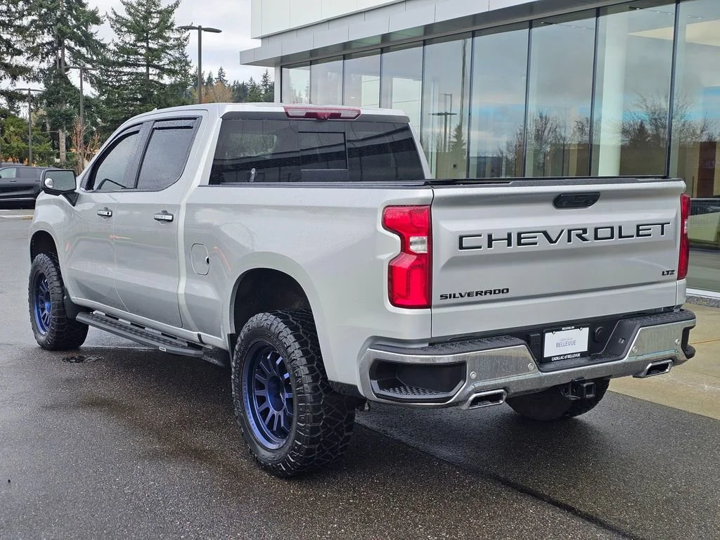 Used 2022 Silver Ice Metallic Chevrolet LTZ image 3