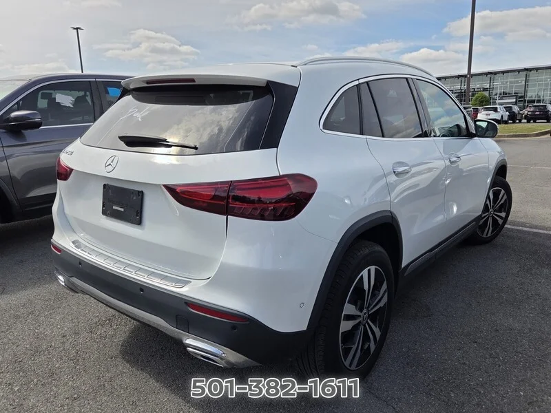 Used 2025 Polar White MERCEDES-BENZ GLA 250 image 4
