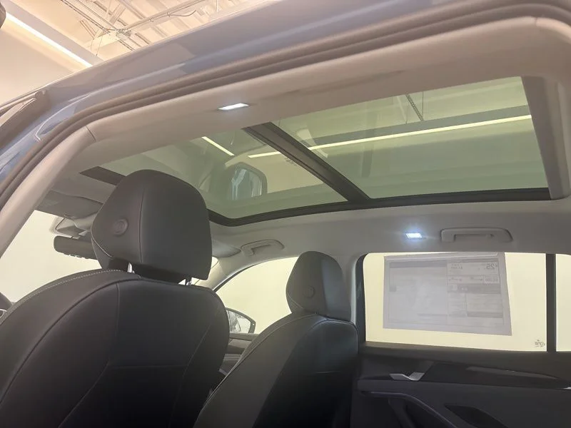 New 2026 Blue Volkswagen 2.0T SE image 19