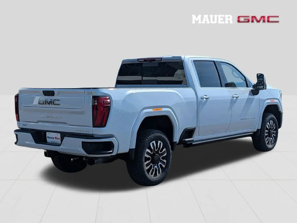 New 2026 Glacier White Tricoat GMC Denali Ultimate image 2