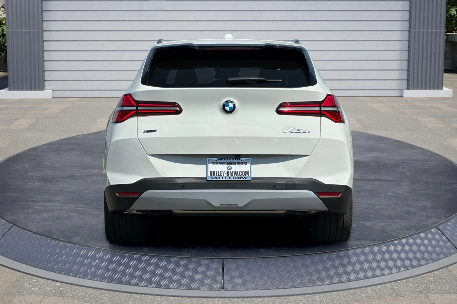 New 2026 Alpine White BMW 30 xDrive image 5