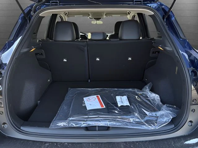 New 2026 Deep Blue Pearl Nissan SR image 13